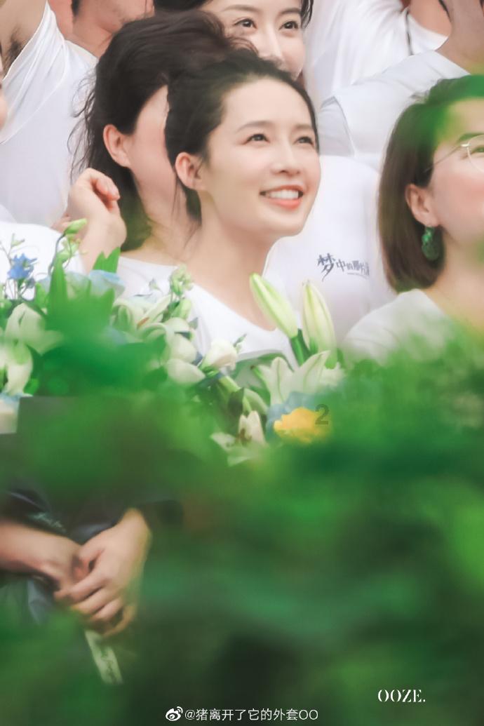 救援小巨鳄